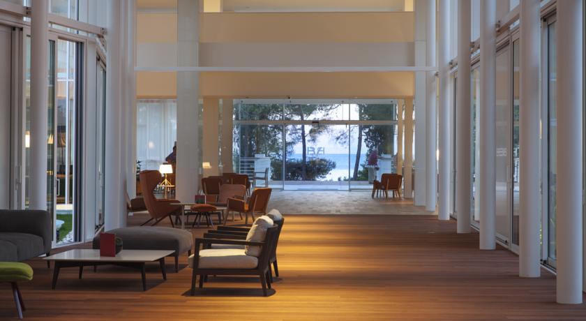 Hotel Bellevue 5*
