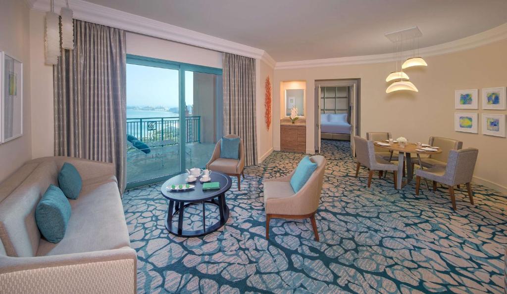 Atlantis, The Palm 5*