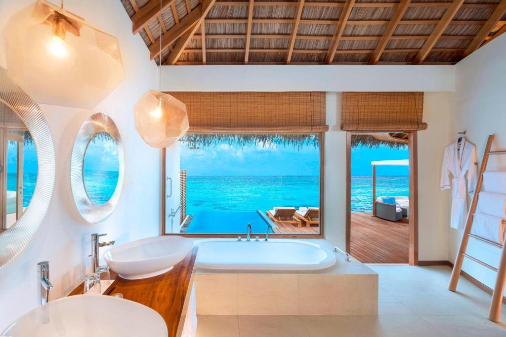 W Maldives (Northern Ari atoll) 5*