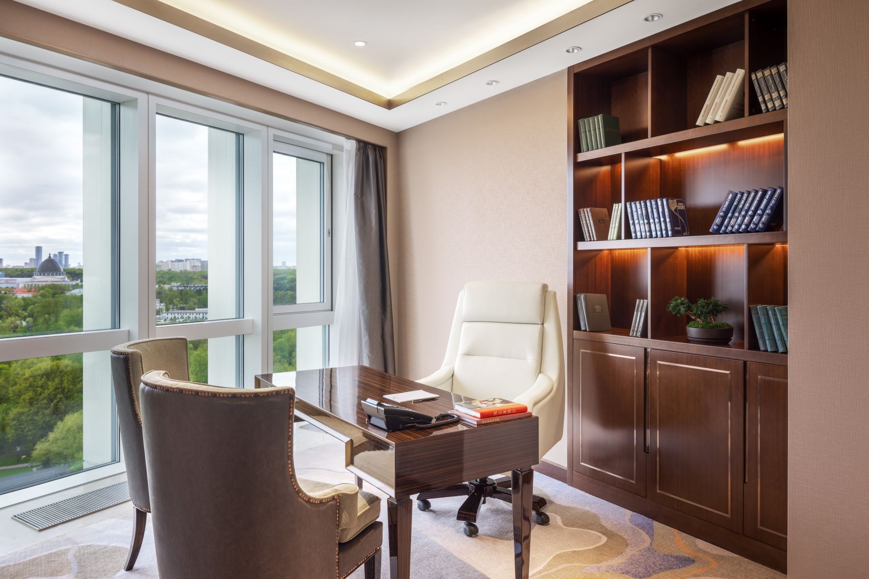 Soluxe Hotel Moscow 5*