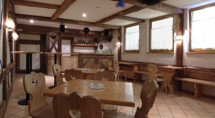 Hotel La Roccia 4*