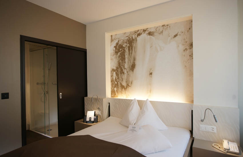 Hotel Cascada Swiss Quality 4*