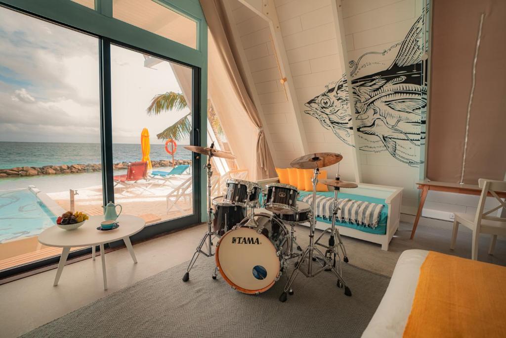 OAGA ART RESORT (North Male Atoll) 5*