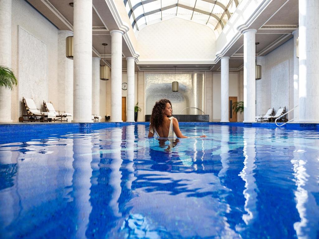 FOUR SEASONS RESORT, DUBAI AT JUMEIRAH BEACH 5*