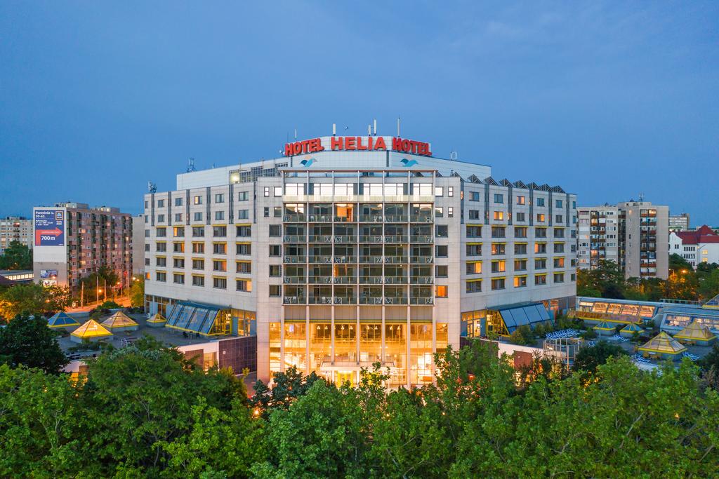 Danubius Hotel Helia 4*