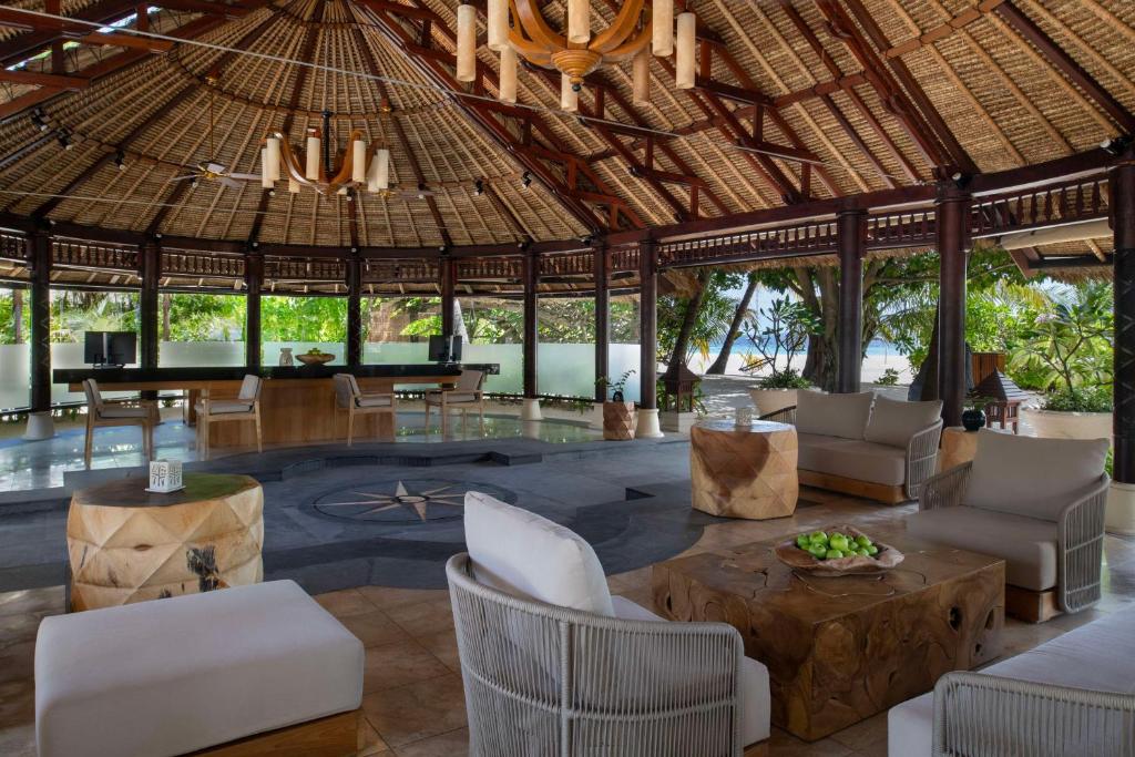 Banyan Tree Vabbinfaru (North Male atoll) 5*