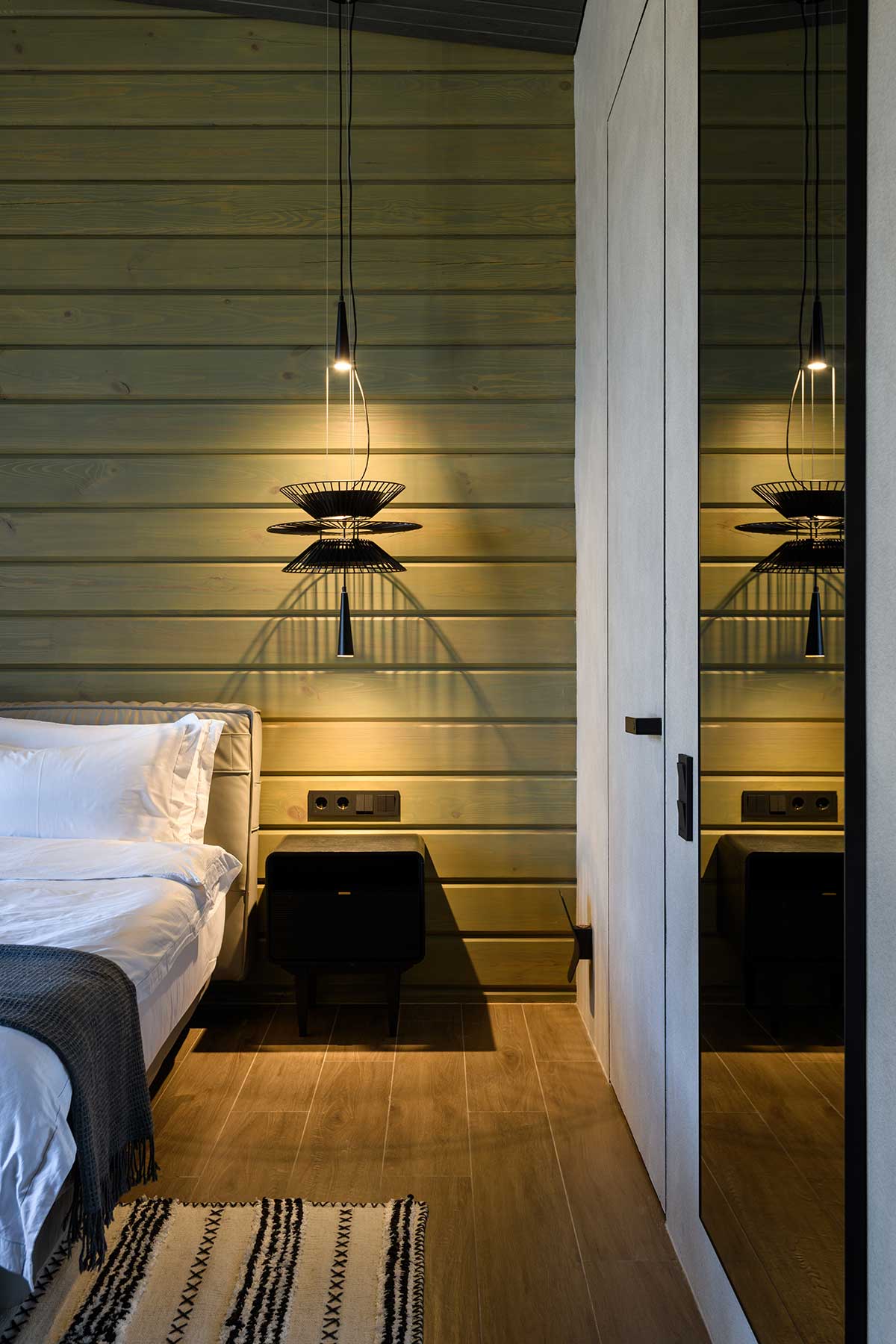 Отель «Хвоя в горах»  5*