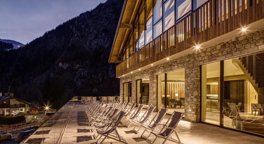 Grand Hotel Courmayeur Mont Blanc 5 *