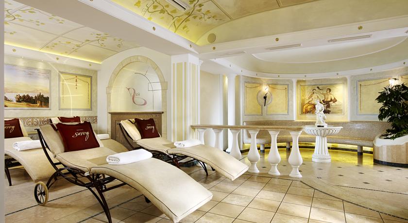 Small Luxury & Spa Hotel Savoy 4 *