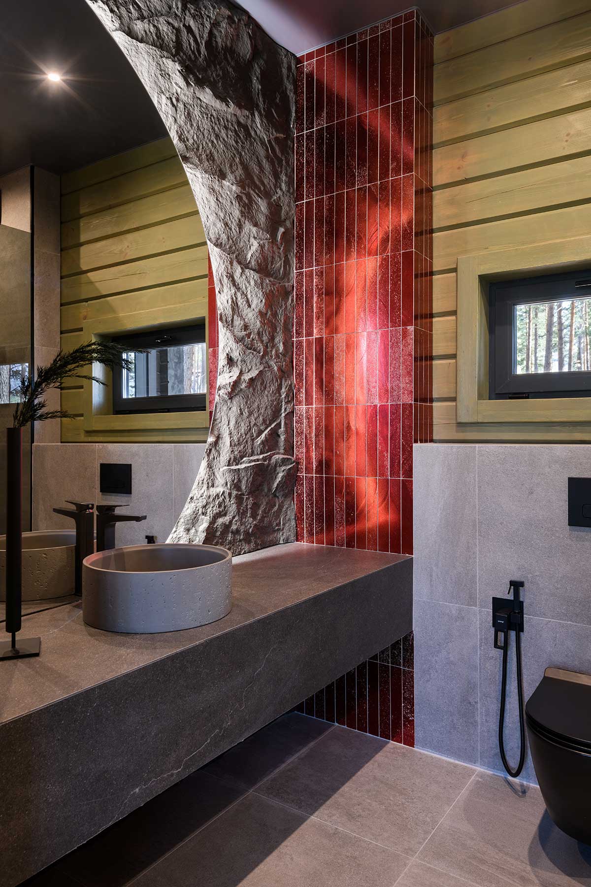 Отель «Хвоя в горах»  5*