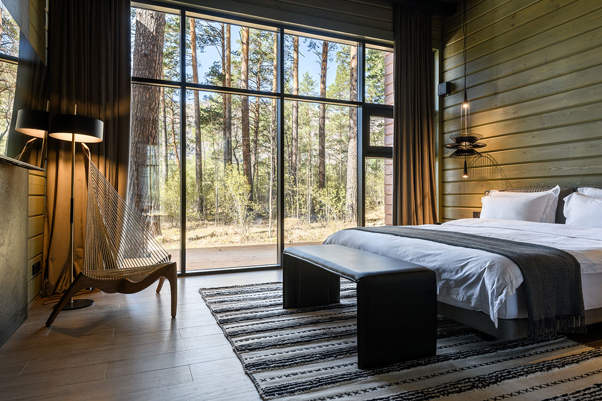 Отель «Хвоя в горах»  5*