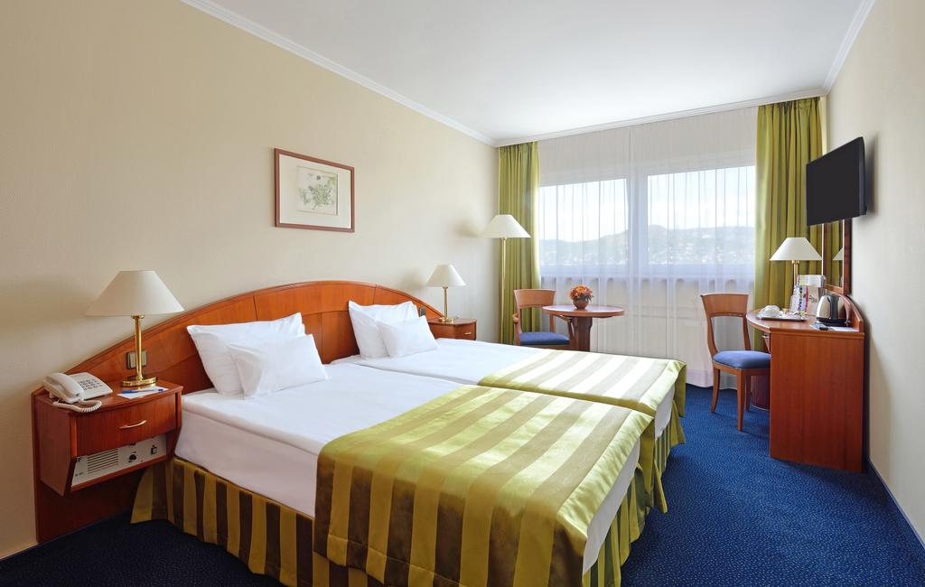 Danubius Hotel Flamenco 4*