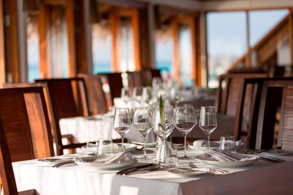 Anantara Dhigu Maldives Resort (South Male atoll) 5* Anantara Dhigu Maldives Resort (South Male atoll) 5*