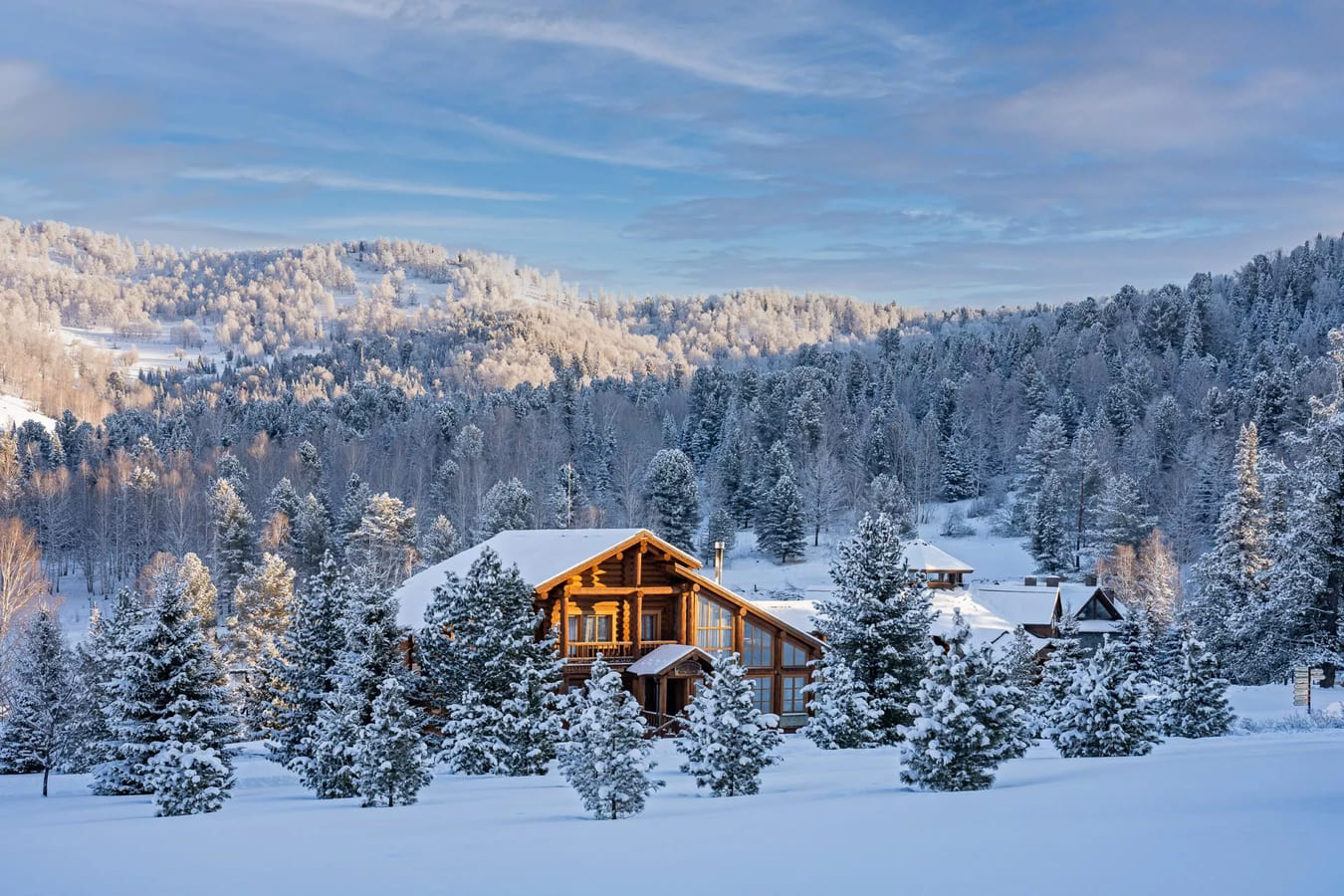 Отель Cosmos Collection Altay Resort 5*