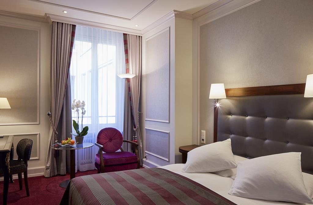 Hotel Schweizerhof Zürich 4*