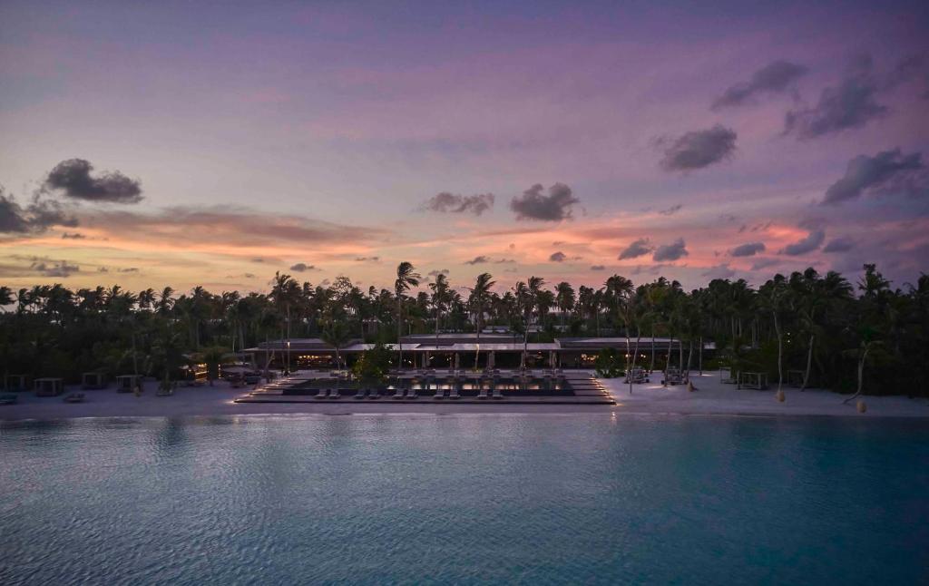 Patina Maldives, Fari Islands (North Male atoll) 5* Patina Maldives, Fari Islands (North Male atoll) 5*