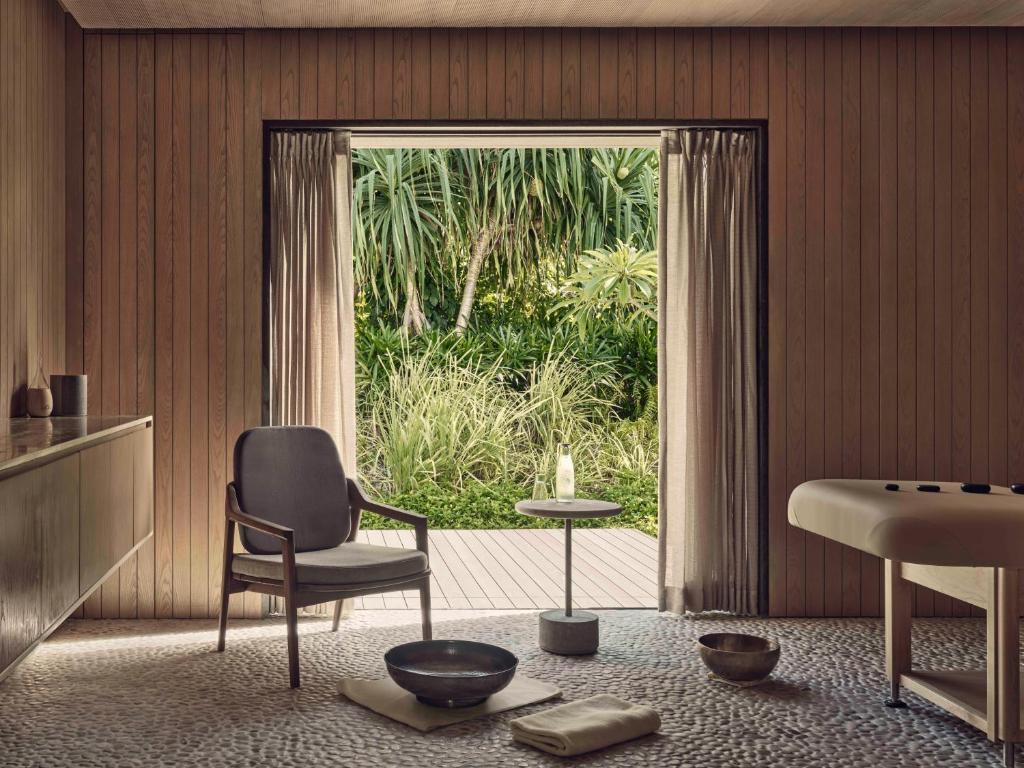 Patina Maldives, Fari Islands (North Male atoll) 5* Patina Maldives, Fari Islands (North Male atoll) 5*