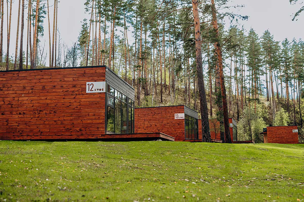 Отель «Хвоя в горах»  5*