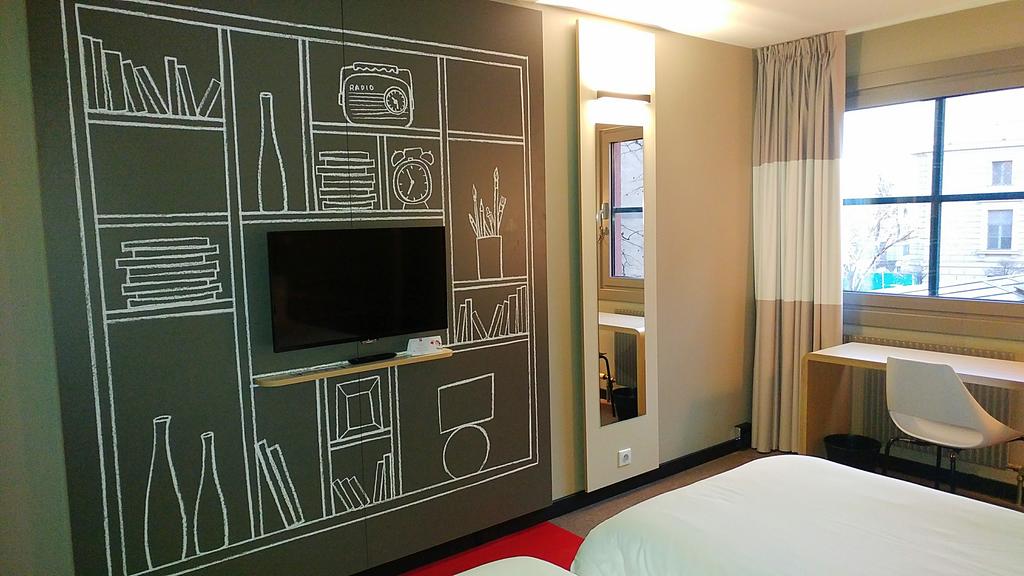 Ibis Budapest Heroes Square 3*