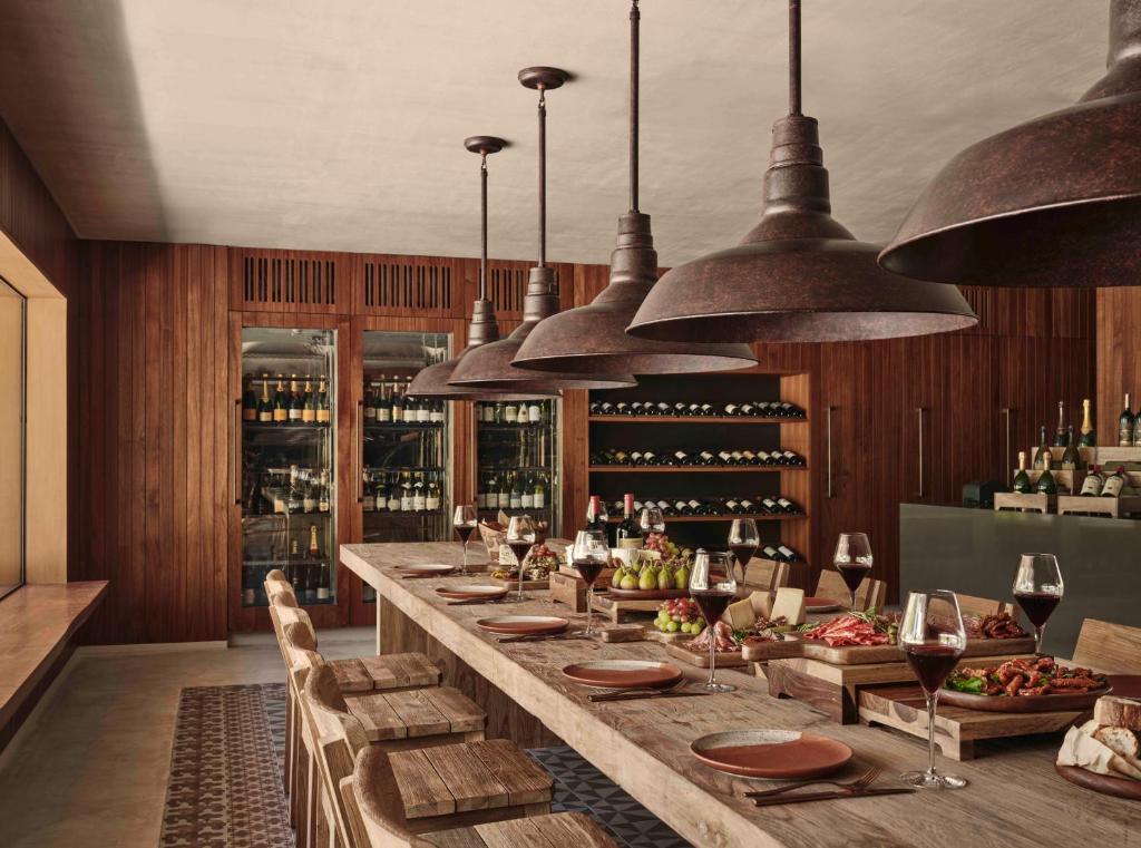 Patina Maldives, Fari Islands (North Male atoll) 5* Patina Maldives, Fari Islands (North Male atoll) 5*