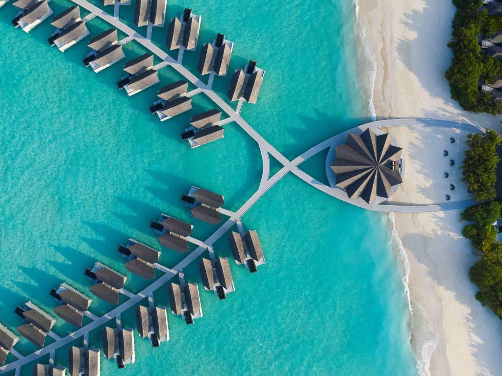 Mövenpick Resort Kuredhivaru Maldives (Noonu atoll) 5*