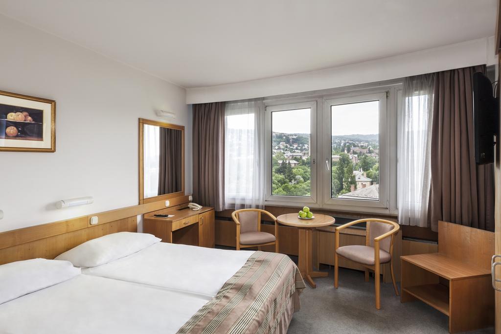 Danubius Hotel Budapest 4*