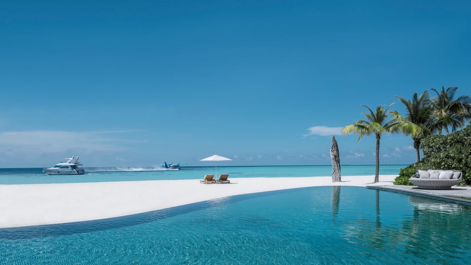Four Seasons Private Island Maldives At Voavah (Baa atoll) 5* Four Seasons Private Island Maldives At Voavah (Baa atoll) 5*
