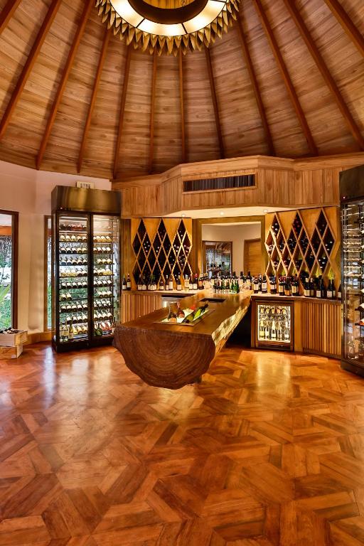 Milaidhoo Maldives (Baa atoll) 5*