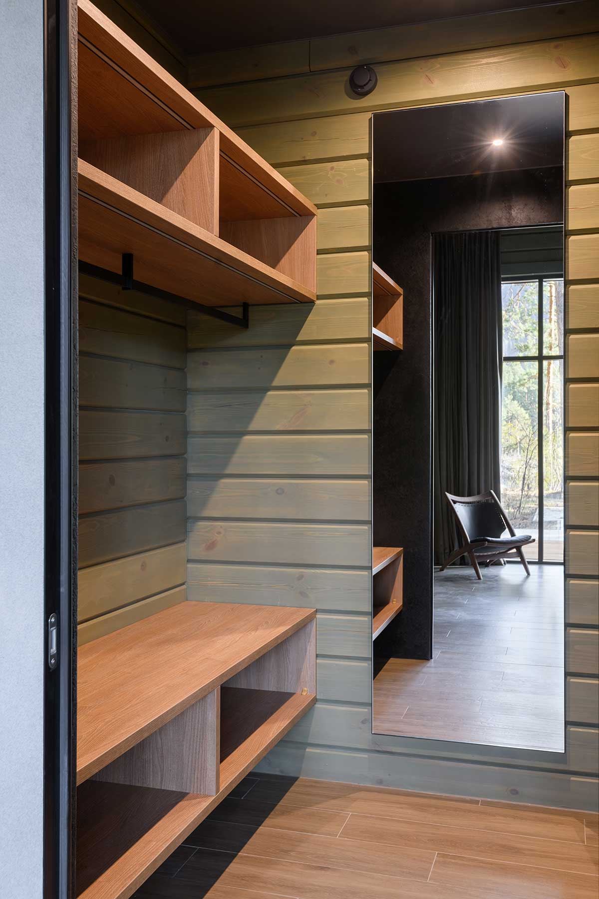 Отель «Хвоя в горах»  5*