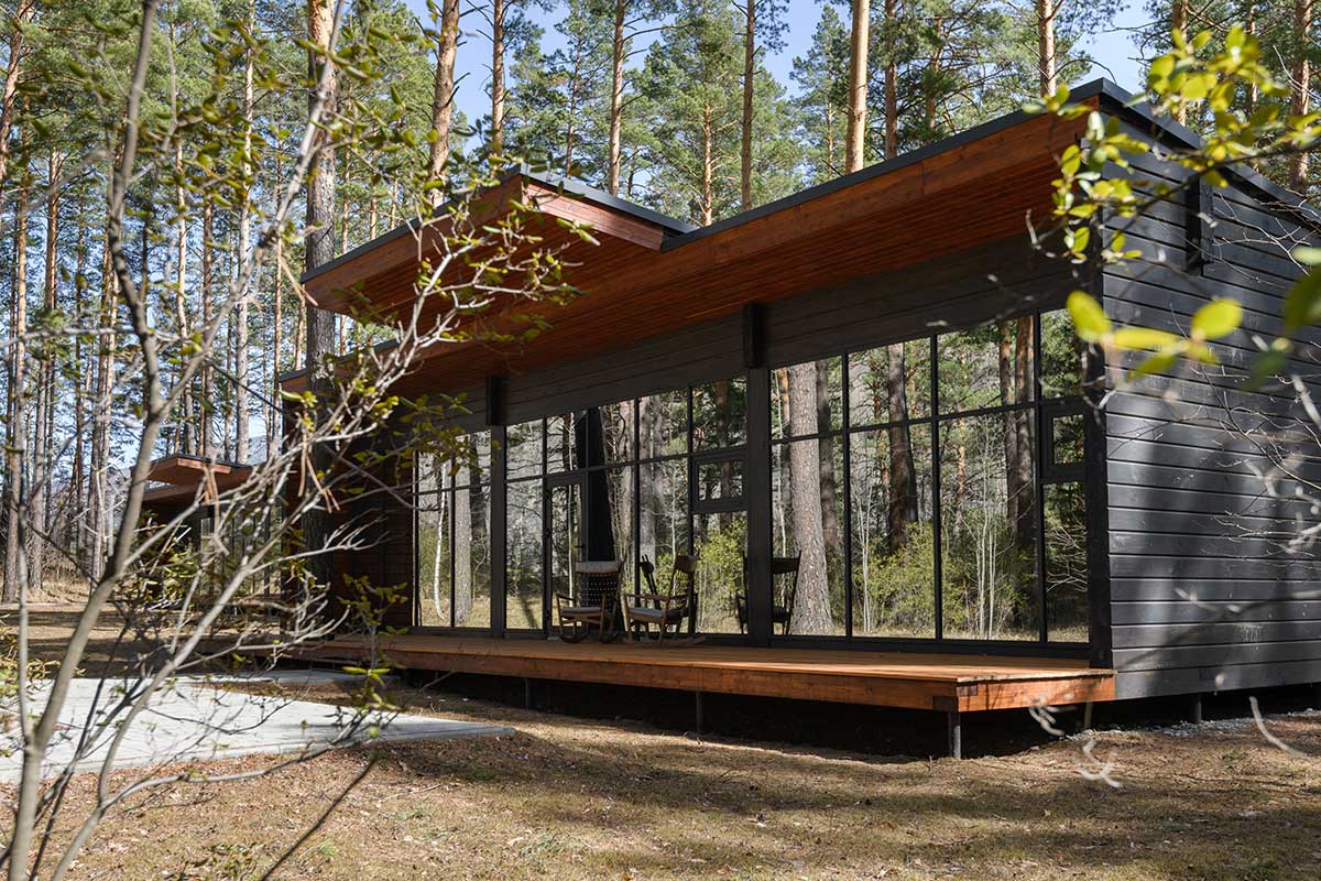 Отель «Хвоя в горах»  5*