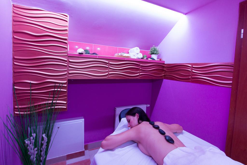 Six Inn Hotel Budapest 3*
