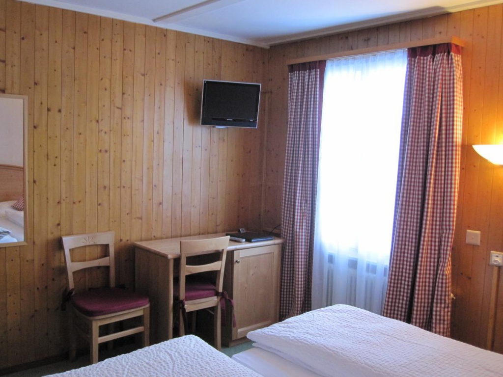 Hotel Bernerhof 3*