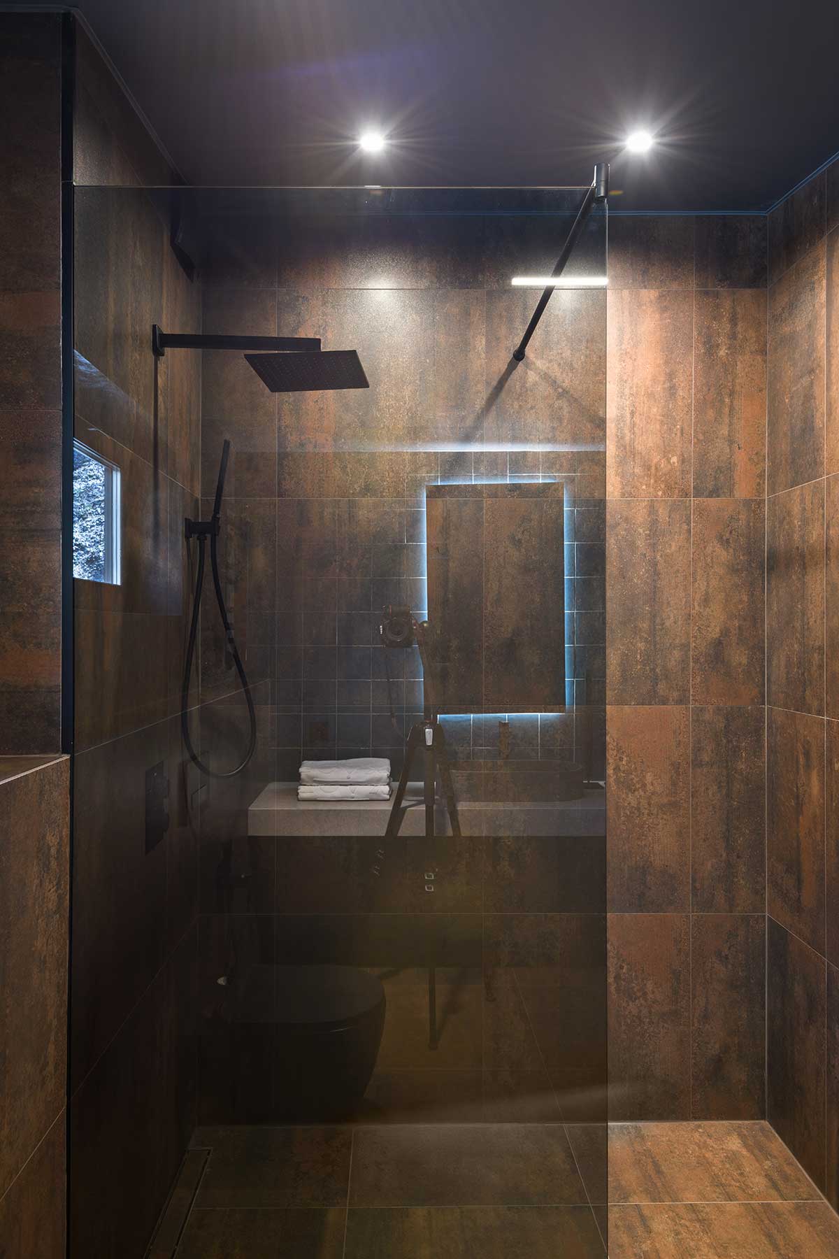 Отель «Хвоя в горах»  5*