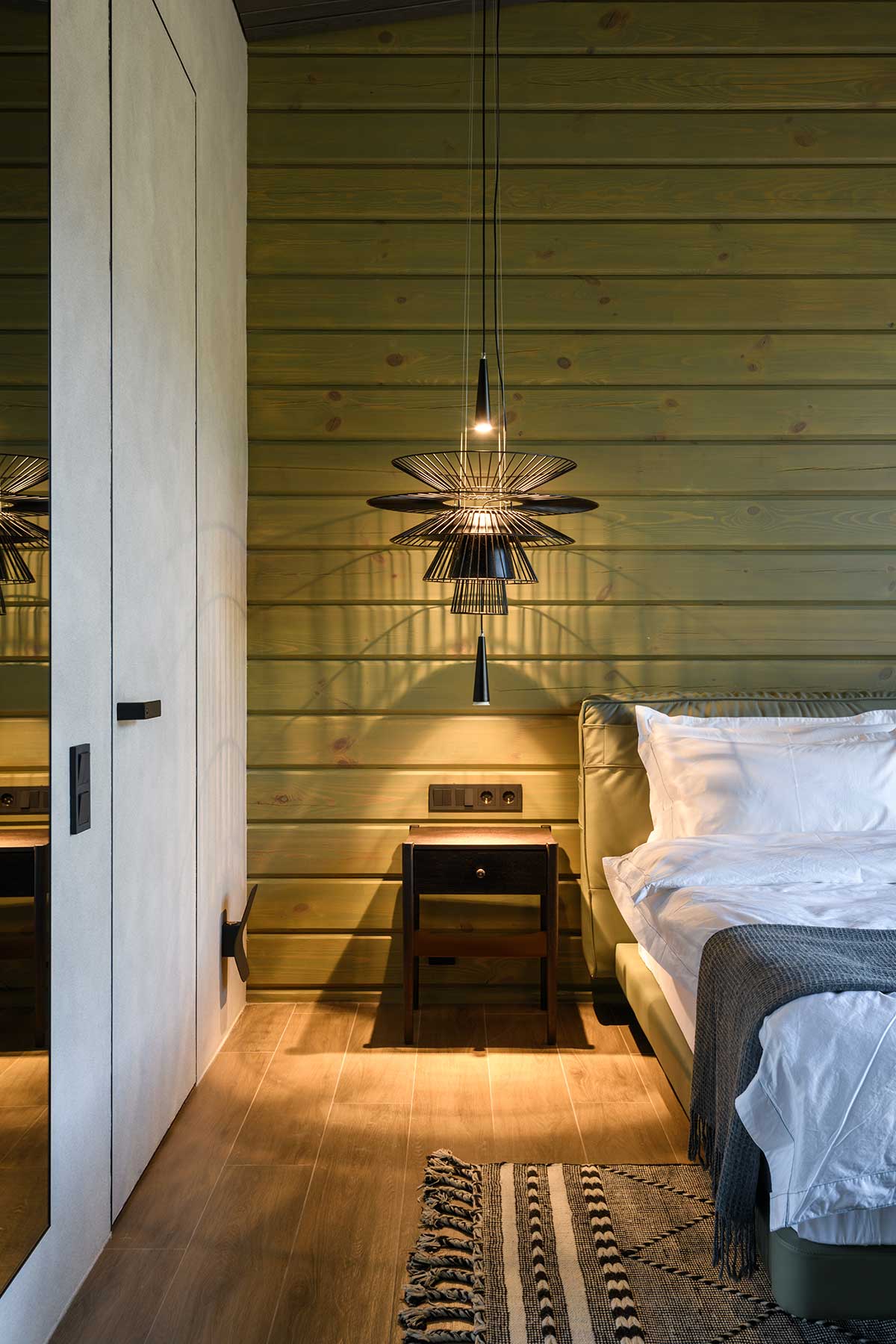 Отель «Хвоя в горах»  5*