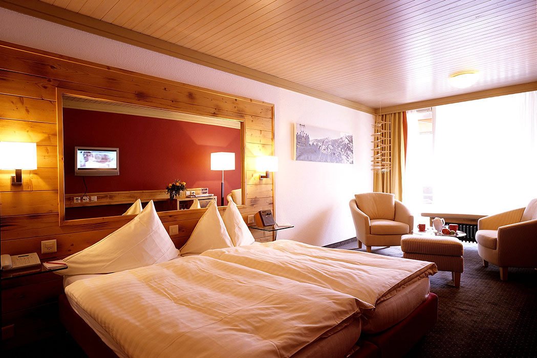 Eiger Selfness Hotel 4 *