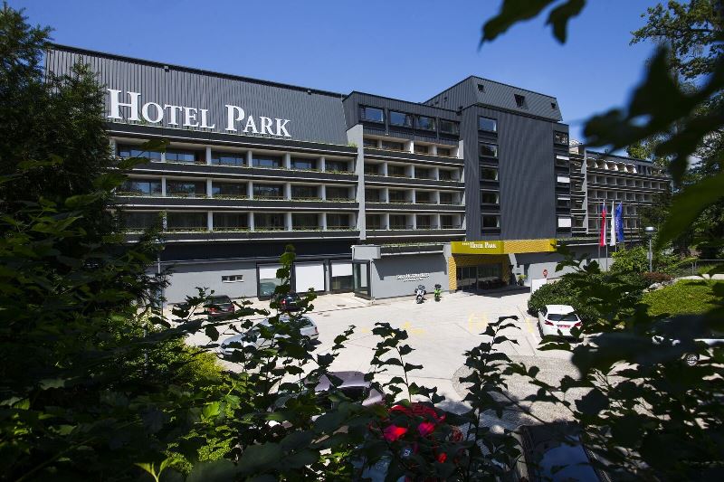 Отель «Парк»****