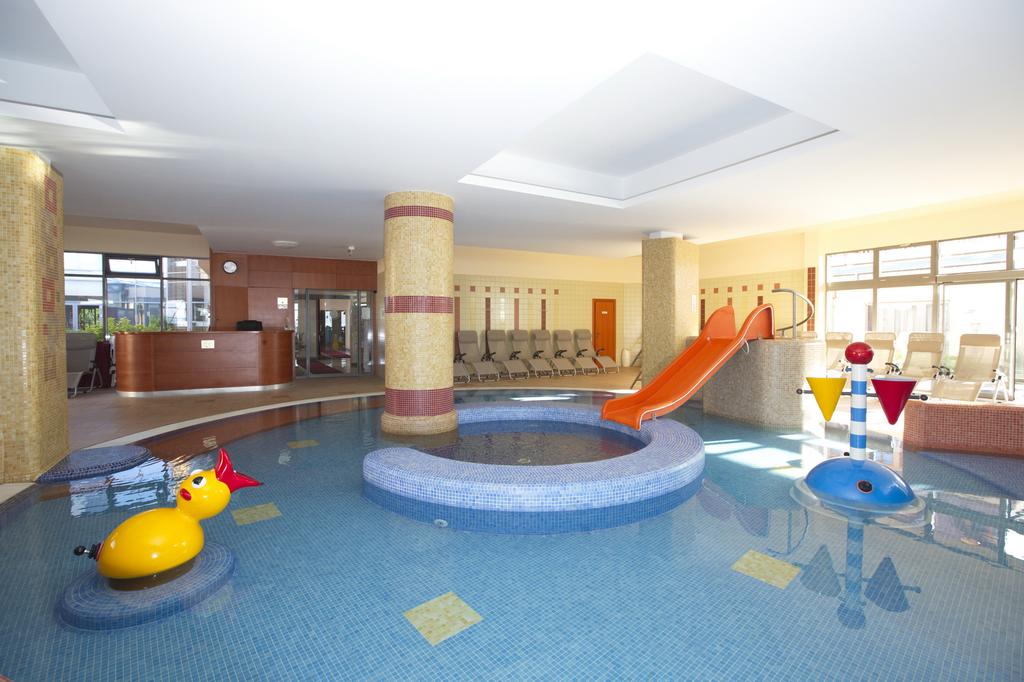 Flamingó Wellness Hotel 4*