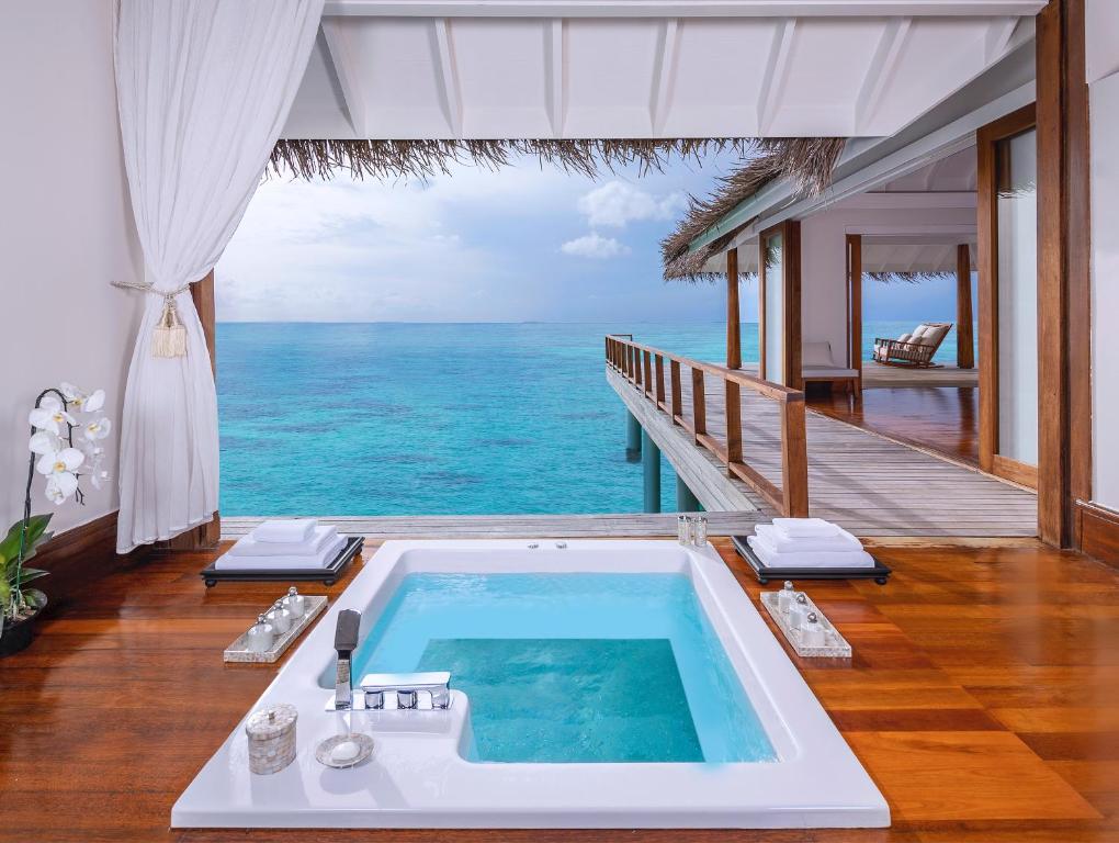 Anantara Kihavah Villas (Baa atoll) 5* deluxe Anantara Kihavah Villas (Baa atoll) 5* deluxe