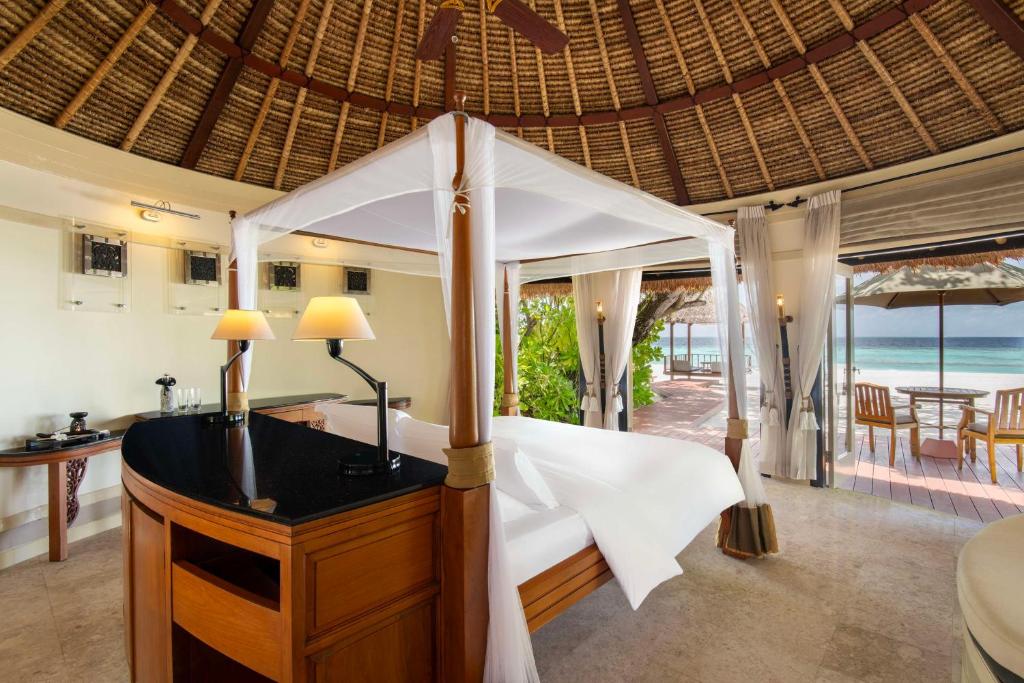 Banyan Tree Vabbinfaru (North Male atoll) 5*