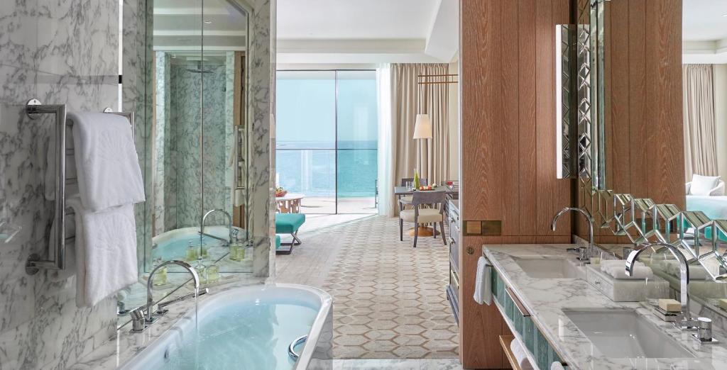 Mandarin Oriental Jumeira, Dubai 5*