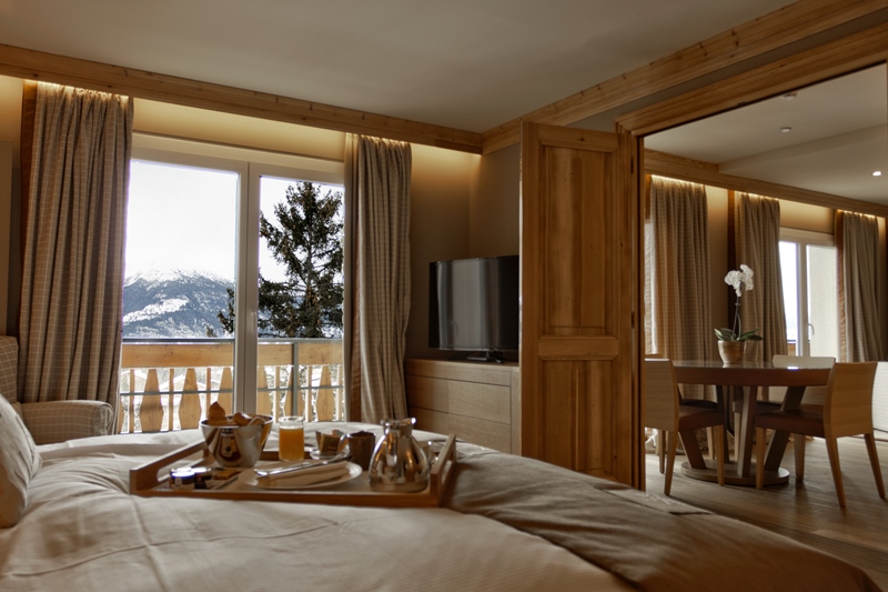 ROYAL 5 *CRANS MONTANA