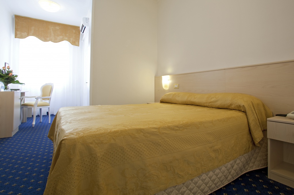 HOTEL TERME  VENEZIA 4*