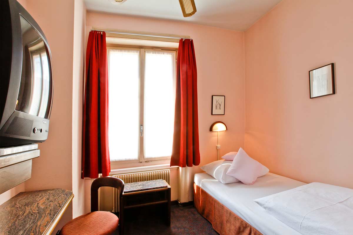 Hotel Baslertor 3*