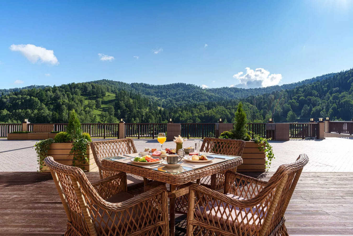 Отель Cosmos Collection Altay Resort 5*