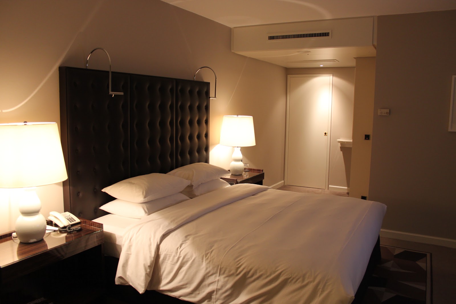 Hyatt Regency Cologne 5*