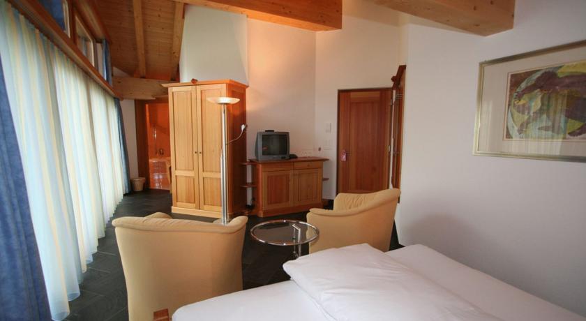 Hotel Alpenrose 4*