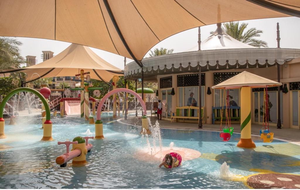 Madinat Jumeirah - Jumeirah Al Naseem 5*