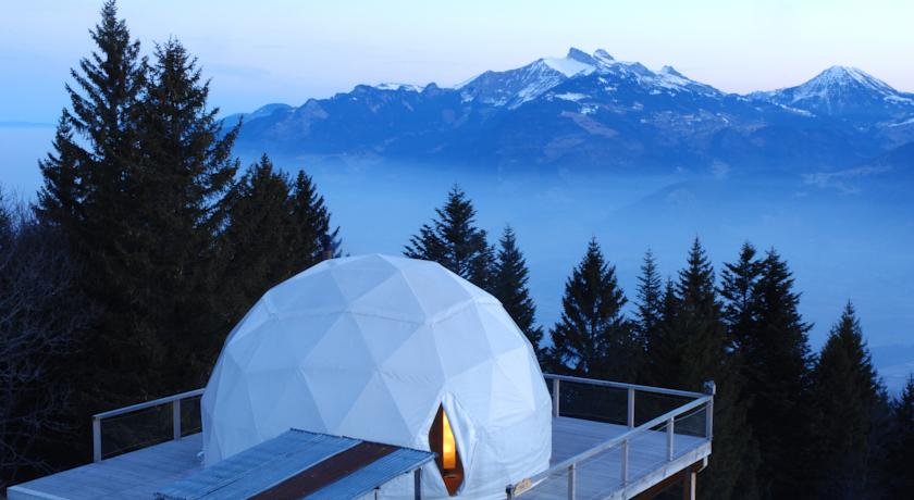 Whitepod Eco-Luxury Hotel (Swiss Lodge)