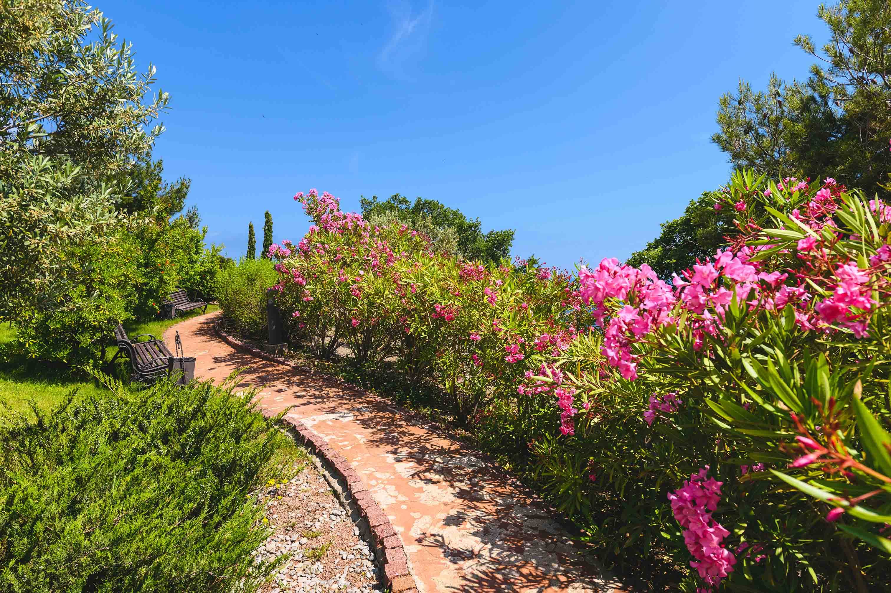 Крымский Бриз Hotel & Villas 5*