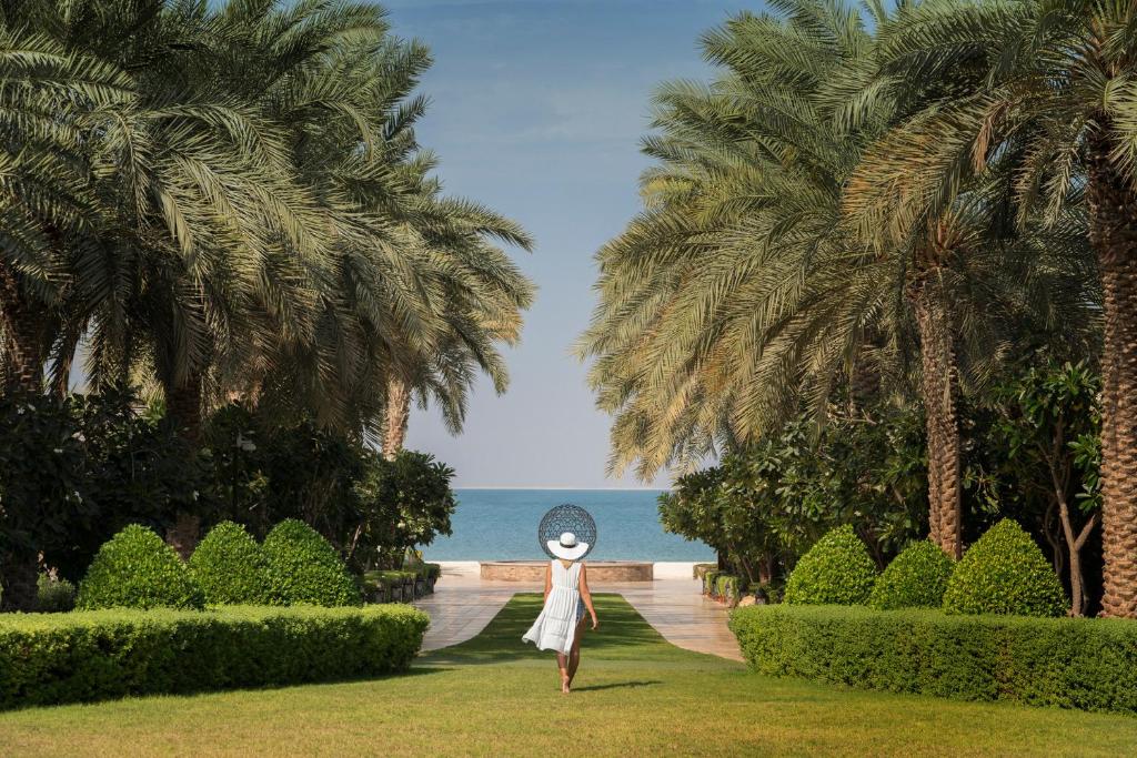 FOUR SEASONS RESORT, DUBAI AT JUMEIRAH BEACH 5*